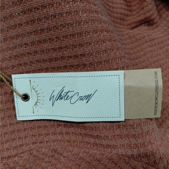 White Crow Boho Waffle Knit Thermal Top Women's Medium Rust Long Sleeve Henley - Picture 5 of 7